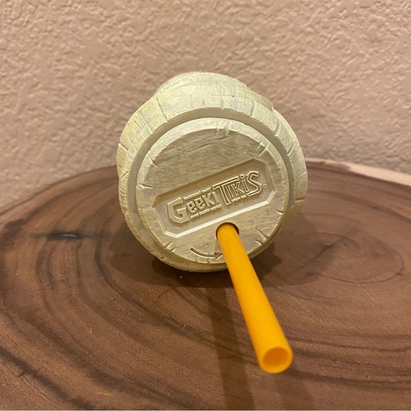 Geeki Tikis tiki travel cup Game of Thrones straw tumbler DAENERYS TARGARYEN - Picture 5 of 6